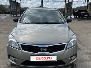 2010 Kia Ceed I Рестайлинг, серебристый, 480000 рублей, вид 2