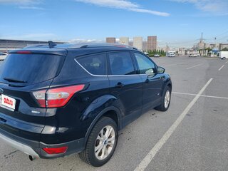 2018 Ford Kuga II Рестайлинг, чёрный, 1250000 рублей, вид 4