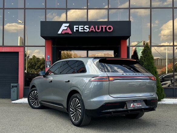 2025 Exeed Exlantix ET, серый, 5128000 рублей - вид 5