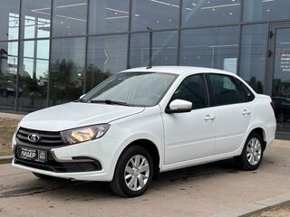2023 Lada (ВАЗ) Granta I Рестайлинг, белый, 785000 рублей, вид 1