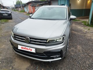 2019 Volkswagen Tiguan II, серебристый, 3700000 рублей, вид 1