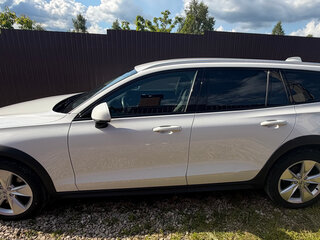 2021 Volvo V60 Cross Country II, белый, 3690000 рублей, вид 3