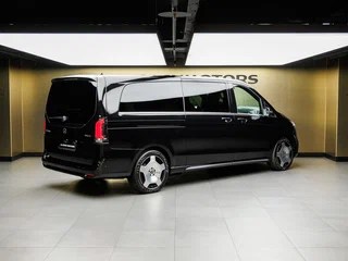 2026 Mercedes-Benz V-Класс Extra Long 300 d экстра длинный III (W447) Рестайлинг 2, чёрный, 14430000 рублей, вид 3