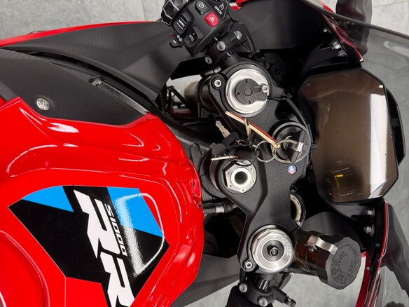 2024 BMW S 1000 RR, красный, 2060000 рублей - вид 8