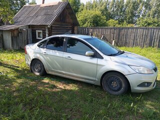 2008 Ford Focus II Рестайлинг, серебристый, 320000 рублей, вид 3