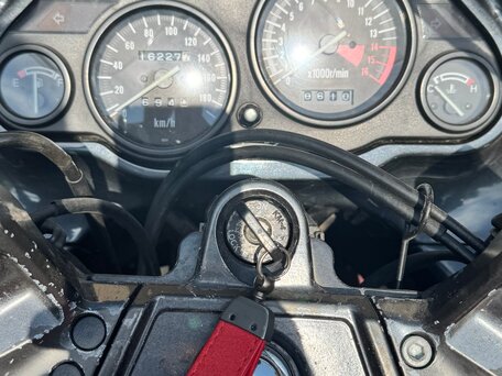 1999 Kawasaki ZZR 400, красный, 205000 рублей, вид 5