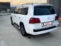 2008 Lexus LX 570 III, белый, 2550000 рублей - вид 4