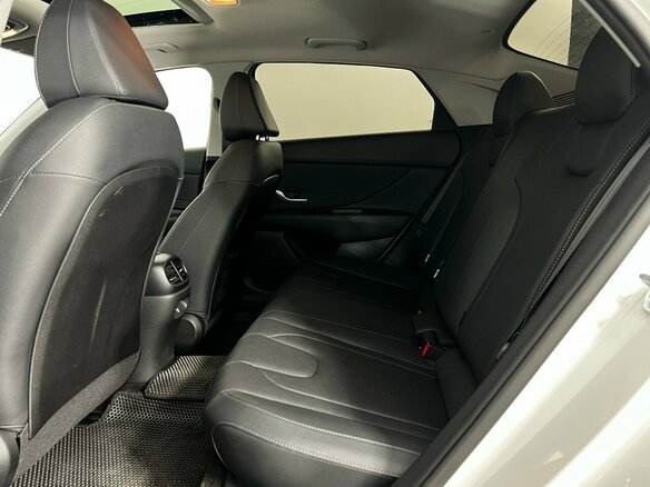 2023 Hyundai Elantra VII (CN7) Рестайлинг, белый - вид 28