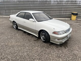 1996 Toyota Mark II VIII (X100), белый, 1200000 рублей, вид 4