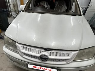 2001 Nissan Presage I, белый, 350000 рублей, вид 1
