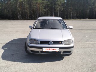2002 Volkswagen Golf IV, белый, 310000 рублей, вид 1