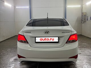 2015 Hyundai Solaris I Рестайлинг, белый, 820000 рублей, вид 5