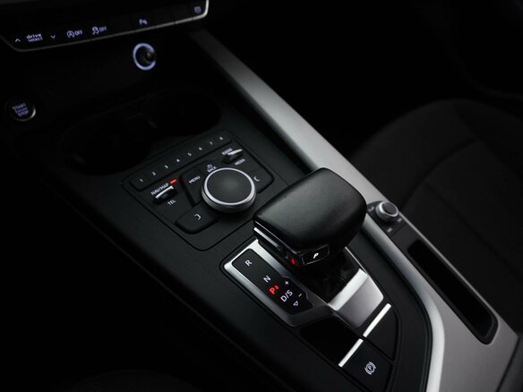 2019 Audi A4 V (B9), серый - вид 15