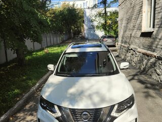 2018 Nissan X-Trail III Рестайлинг, белый, 2370000 рублей, вид 2
