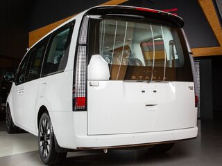 2025 Hyundai Staria I, белый, 10598000 рублей, вид 3