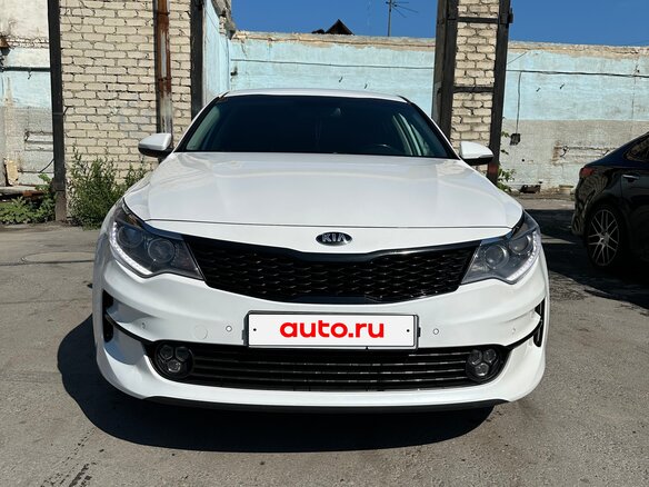 2017 Kia Optima IV, белый, 1540000 рублей