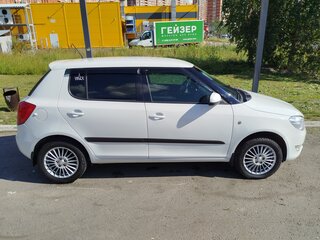 2012 Skoda Fabia II Рестайлинг, белый, 785000 рублей, вид 4