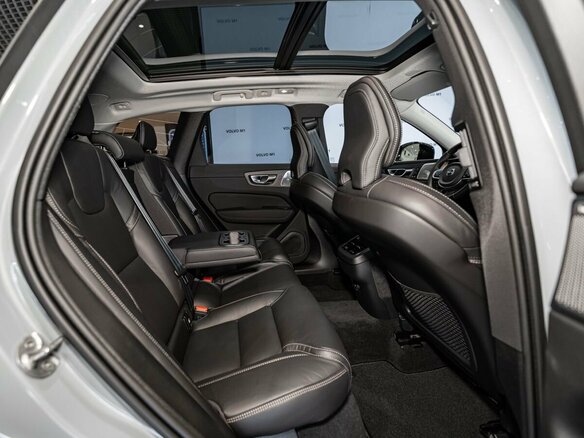2026 Volvo XC60 II Рестайлинг 2, серый - вид 24