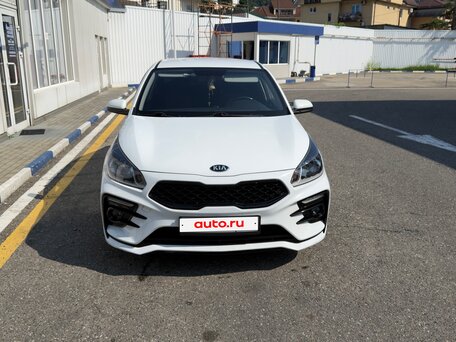 2018 Kia Rio IV, белый, вид 1