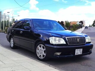 2002 Toyota Crown XI (S170), синий, 999900 рублей, вид 3