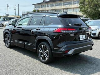 2023 Toyota Corolla Cross I, чёрный, 2270000 рублей, вид 4