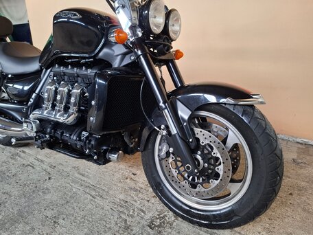 2013 Triumph Rocket III, чёрный, 1050000 рублей, вид 4