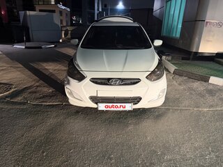 2012 Hyundai Solaris I, белый, 770000 рублей, вид 2