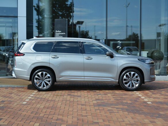 2025 Exeed VX I Рестайлинг, серый, 5730000 рублей - вид 3