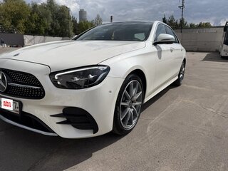 2022 Mercedes-Benz E-Класс 450 V (W213, S213, C238) Рестайлинг, белый, 6200000 рублей, вид 4