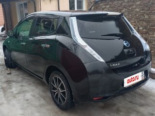 2013 Nissan Leaf (EM57) I (ZE0/AZE0), чёрный, 1550000 рублей, вид 5