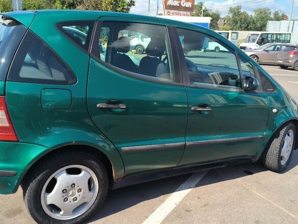 2000 Mercedes-Benz A-Класс 140 I (W168), зелёный, 430000 рублей - вид 2