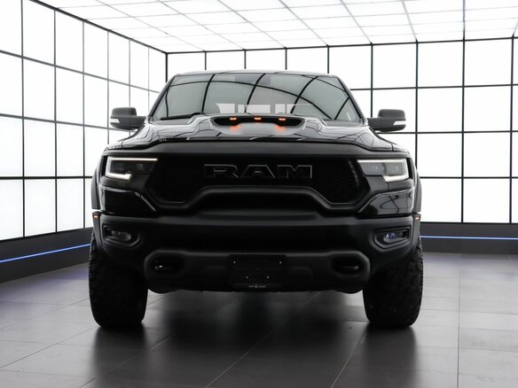 2021 Ram 1500 Crew Cab TRX V, чёрный - вид 2
