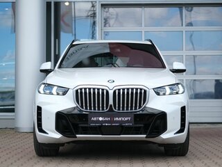 2025 BMW X5 30d IV (G05/G18) Рестайлинг, белый, 12099900 рублей, вид 4