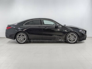 2022 Mercedes-Benz CLA 200 II (C118, X118), чёрный, 3590000 рублей, вид 4