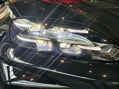 2026 Porsche Cayenne Turbo Electric IV, чёрный, 37900000 рублей, вид 3