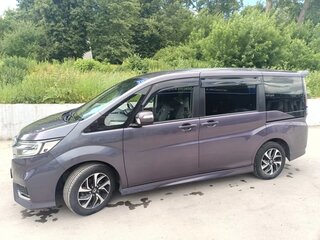 2019 Honda Stepwgn Spada V Рестайлинг, фиолетовый, 2400000 рублей, вид 2