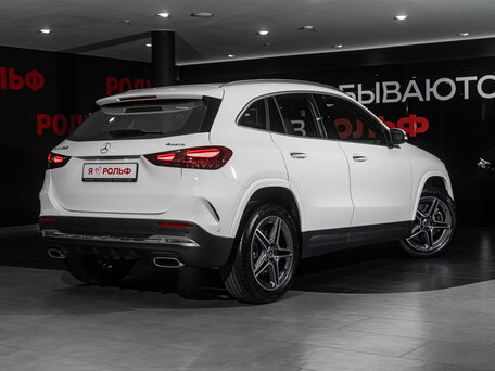 2025 Mercedes-Benz GLA 250 II (H247) Рестайлинг, белый, 6888000 рублей, вид 4
