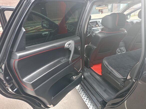 2015 Luxgen Luxgen7 SUV, чёрный, 890000 рублей - вид 15
