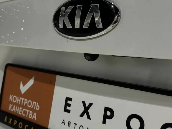 2017 Kia Cerato III Рестайлинг (Classic), белый - вид 14