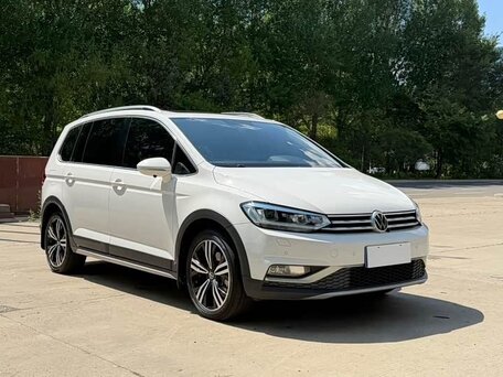 2022 Volkswagen Touran Cross L II, белый, 2250000 рублей, вид 2