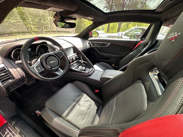 2019 Jaguar F-Type I Рестайлинг, красный, 3950000 рублей - вид 14