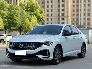 2022 Volkswagen Lavida III Рестайлинг, белый, 1517000 рублей, вид 1