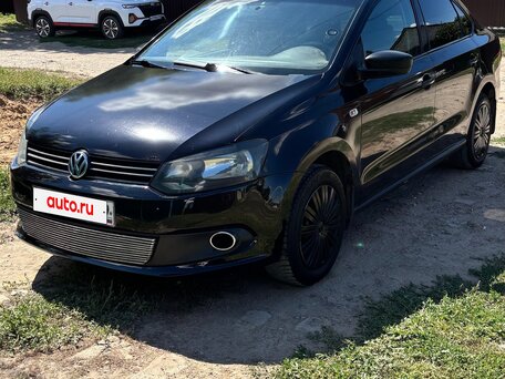 2011 Volkswagen Polo V, чёрный, 530000 рублей, вид 4