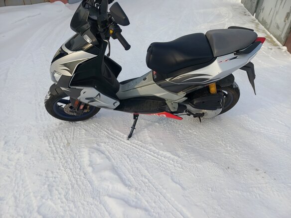 2012 Aprilia SR 50 R, серый, 150000 рублей - вид 5