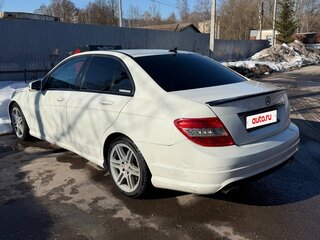 2007 Mercedes-Benz C-Класс 350 III (W204), белый, 980000 рублей, вид 2