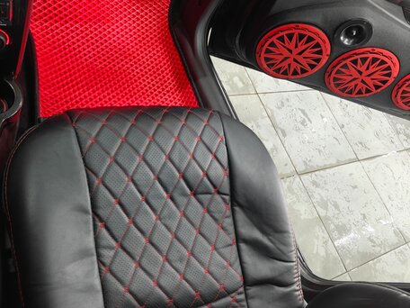 2014 Lada (ВАЗ) Priora I Рестайлинг, чёрный, 750000 рублей, вид 4