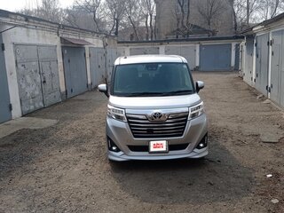 2020 Toyota Roomy I, серебристый, 900000 рублей, вид 1