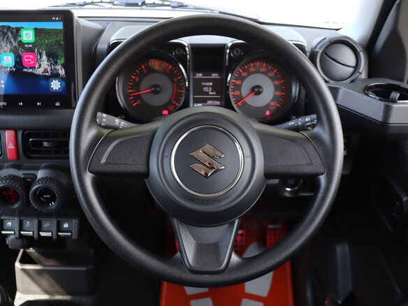 2023 Suzuki Jimny Sierra IV, белый, 1745000 рублей - вид 17