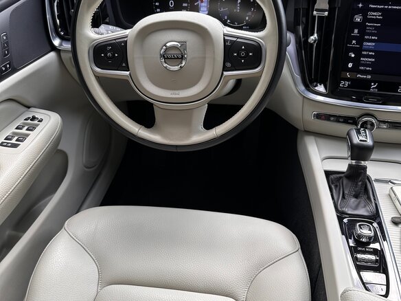 2020 Volvo S60 III, белый, 3580000 рублей - вид 11