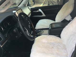 2015 Toyota Land Cruiser 200 Series Рестайлинг 2, белый, 6200000 рублей, вид 4